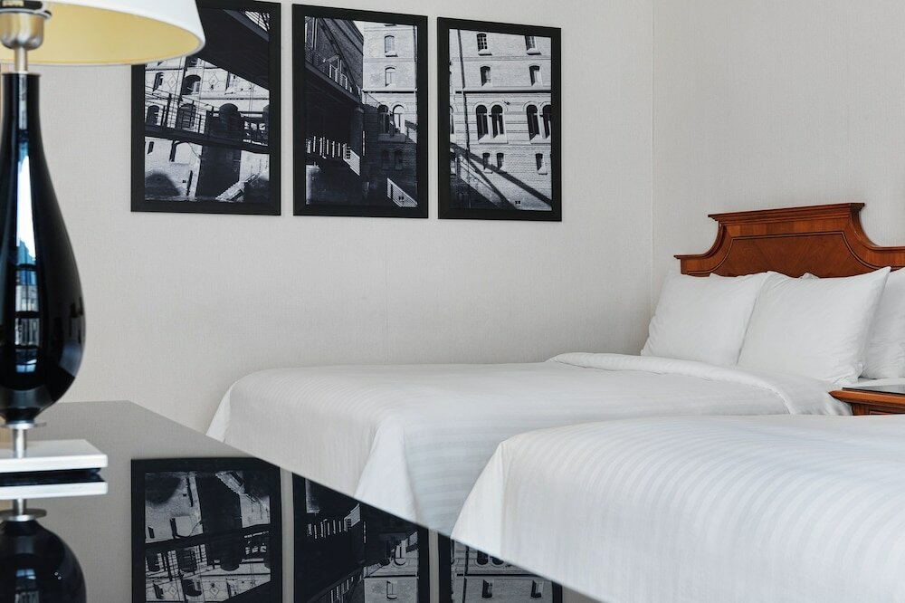 Фото Hamburg Marriott Hotel