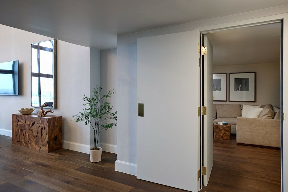 Фото Renaissance Austin Hotel