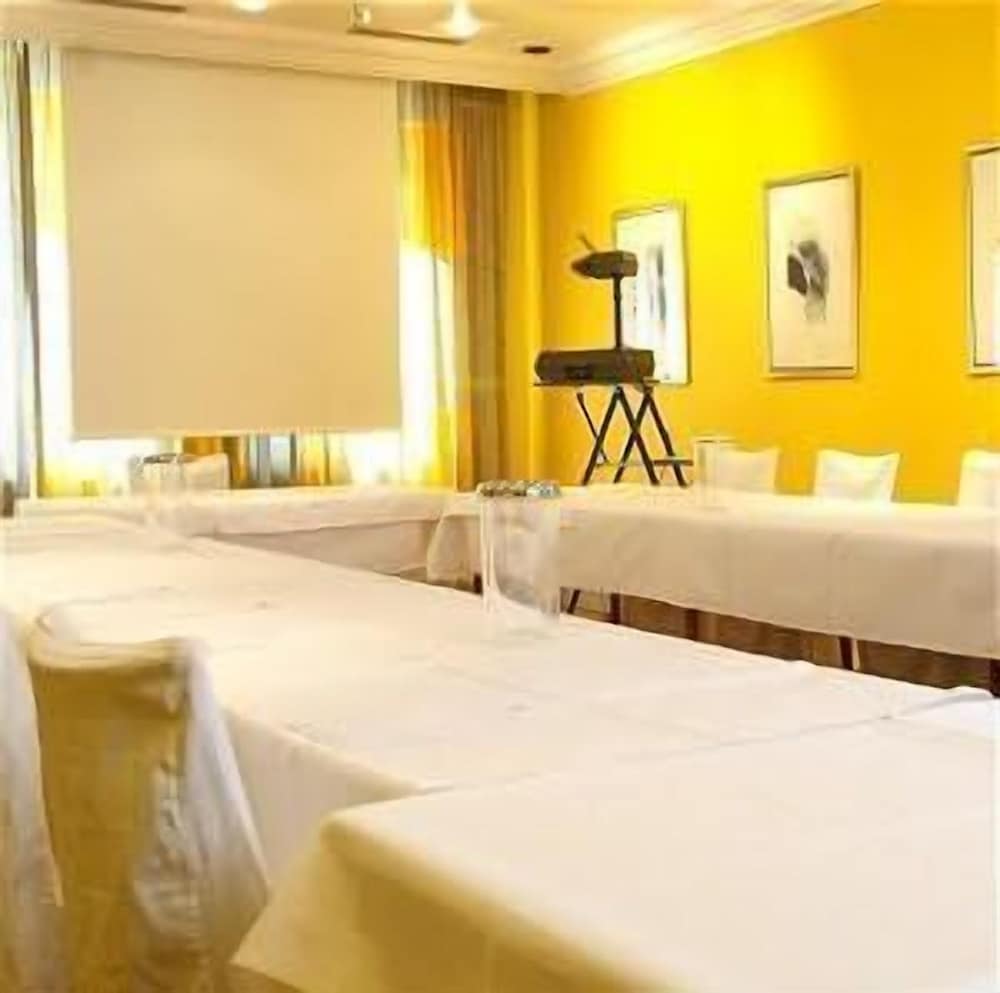 Фото Hotel Buschhausen