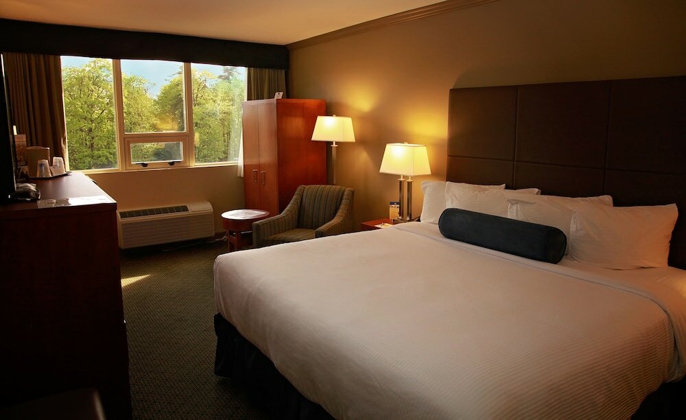 Фото Best Western Plus Barclay Hotel