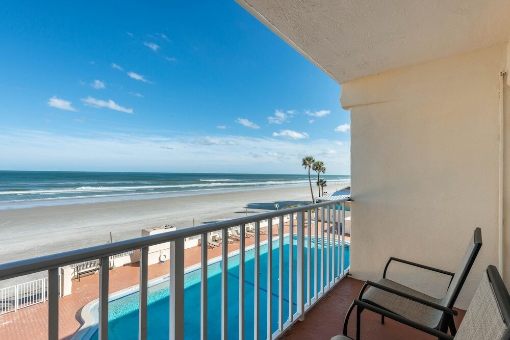 Фото Отель Renaissance Daytona Beach Oceanfront