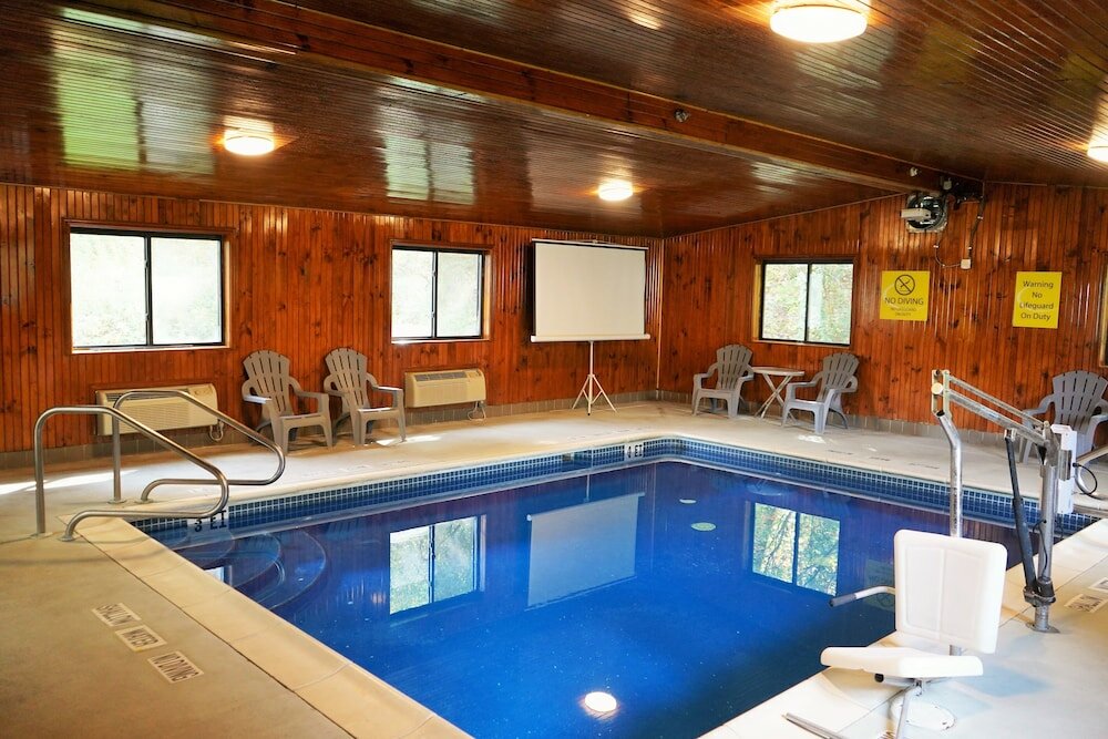Фото Super 8 by Wyndham Grove City