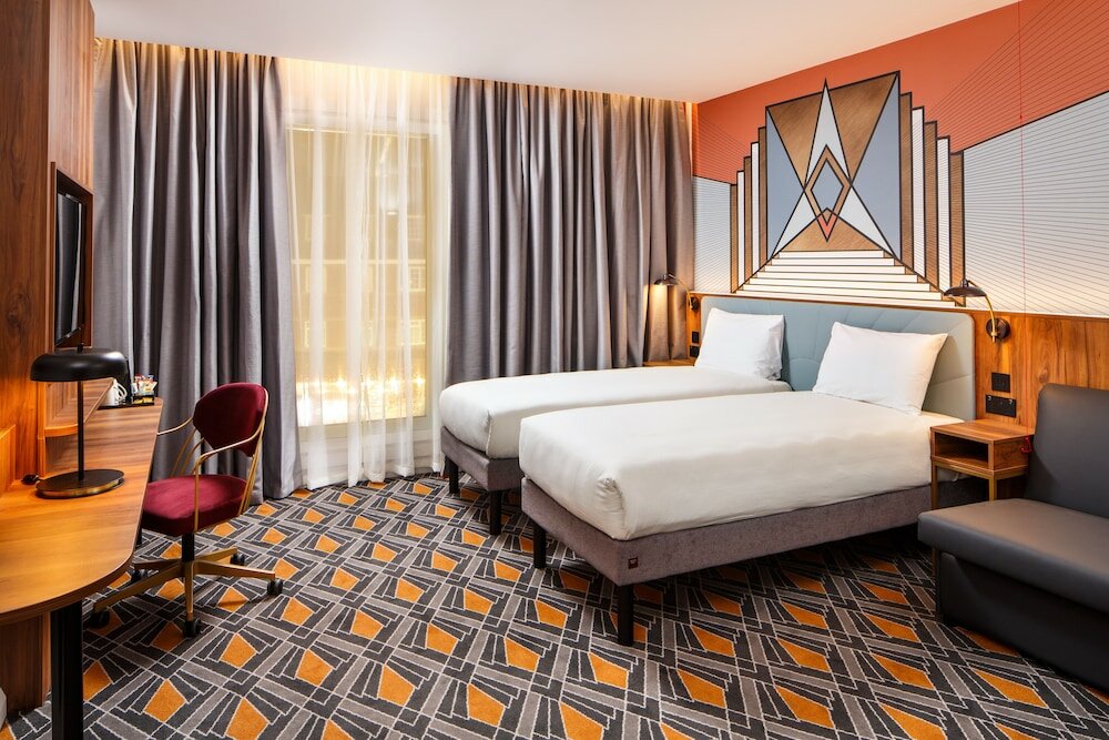Фото Ibis Styles London Heathrow East