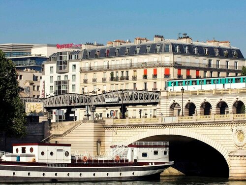 Гостиница Hotel Mercure Paris Bercy Bibliotheque в Париже
