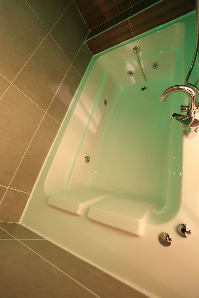 Фото Hotel April 2nd