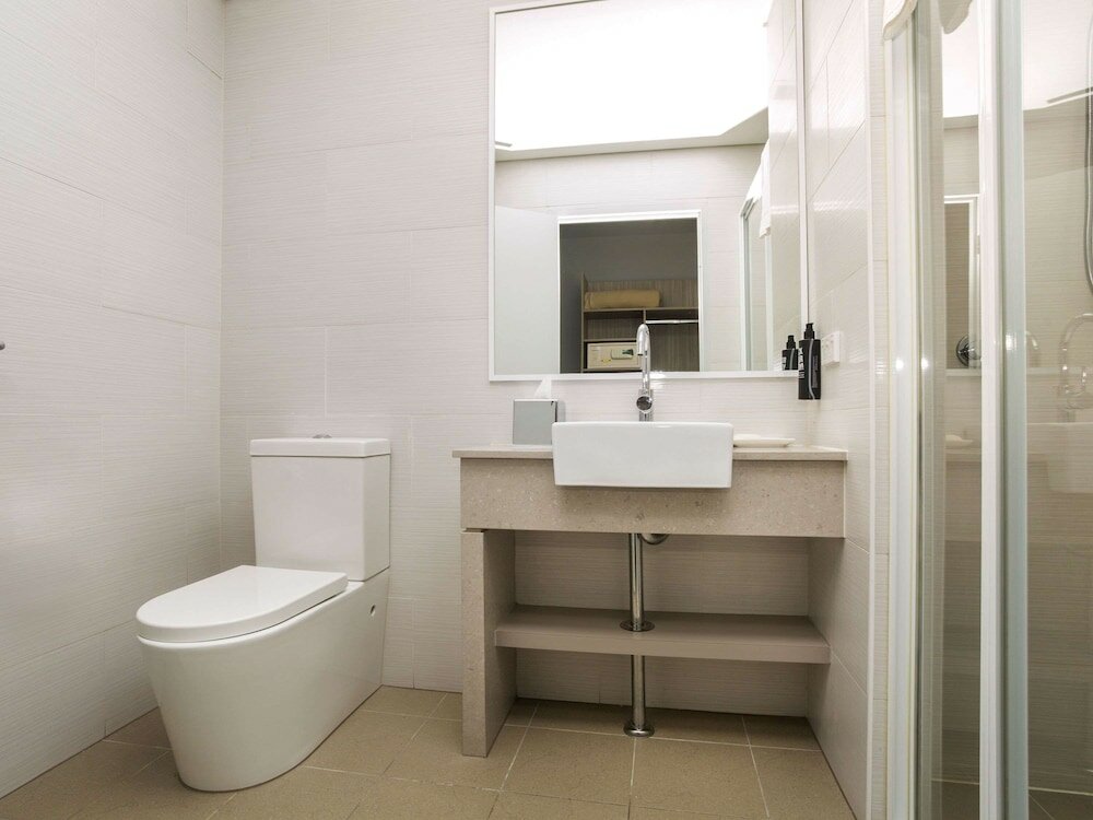 Фото Ibis Styles The Entrance