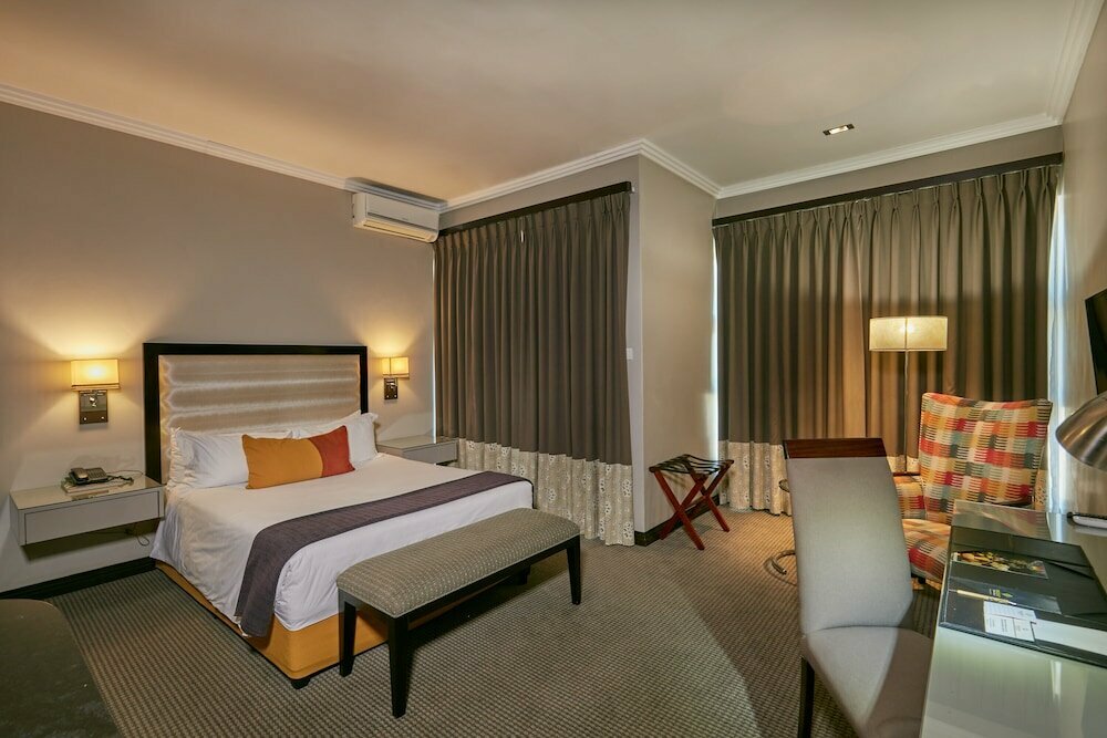 Hotel Regent Select Hotel, Gaborone, photo