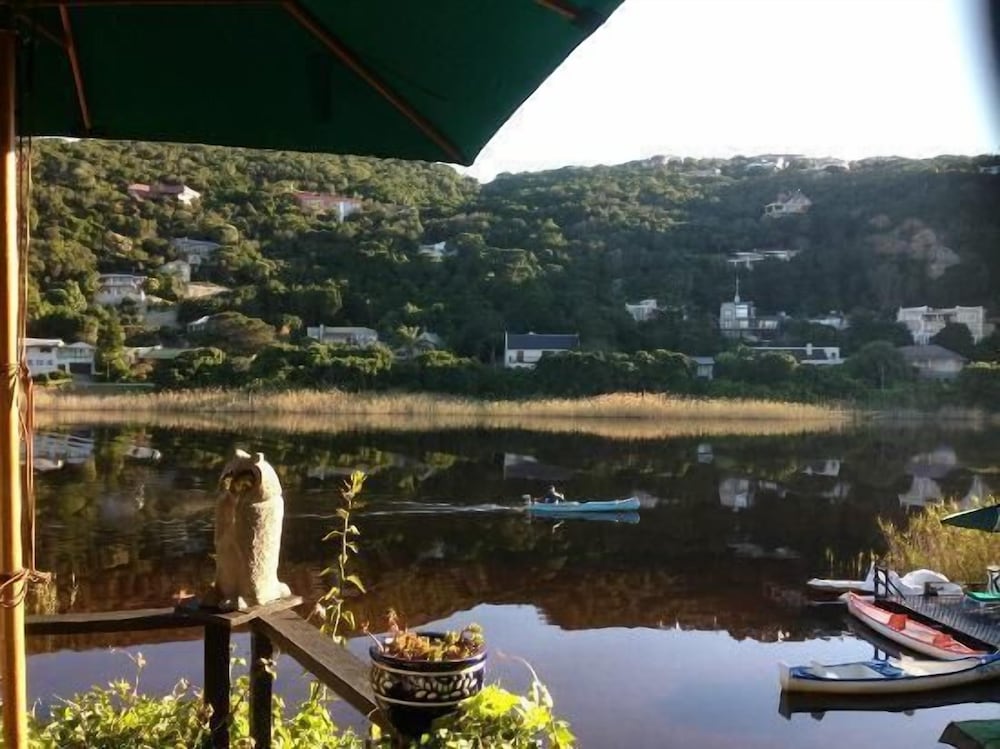 Фото Moontide Guest Lodge