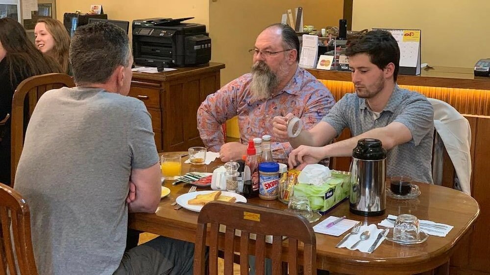 Фото Golden Guest Inn