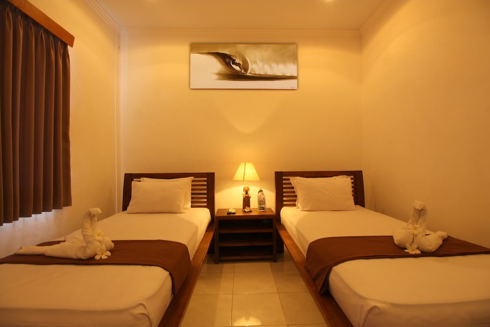 Фото Premier Surf Camp