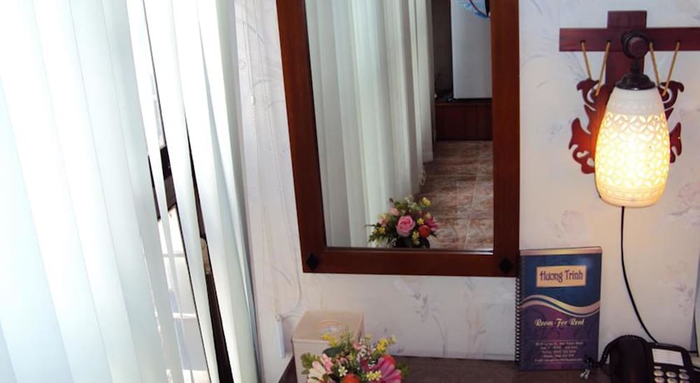 Фото Huong Trinh Hotel