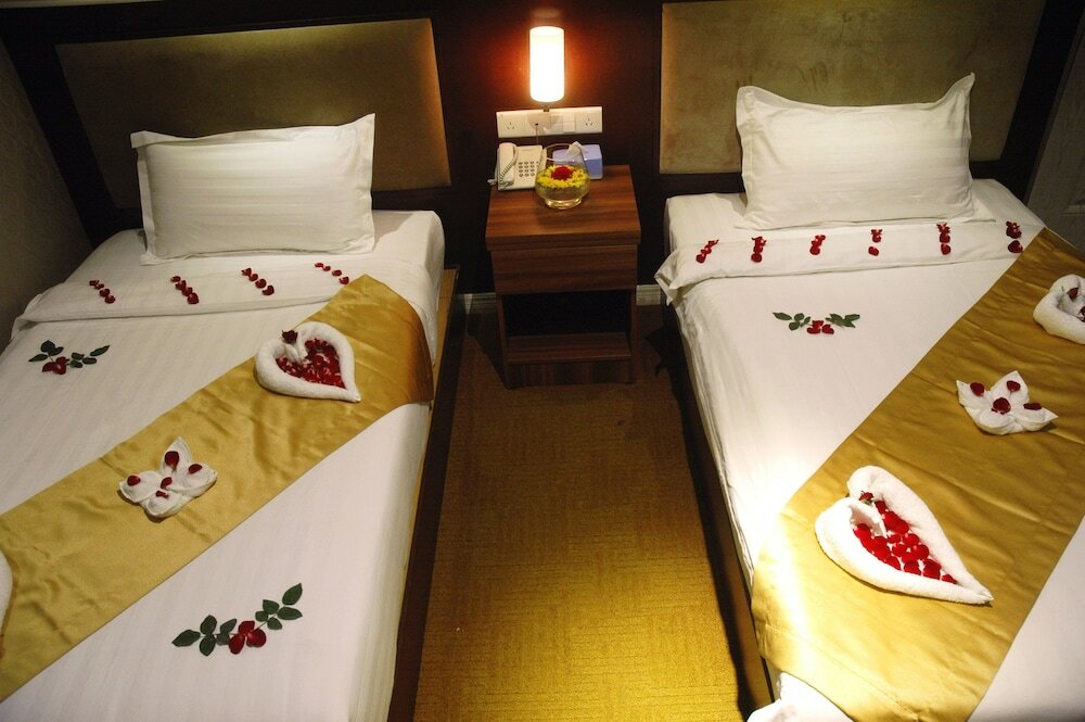 Фото Sunny Holiday Hotel