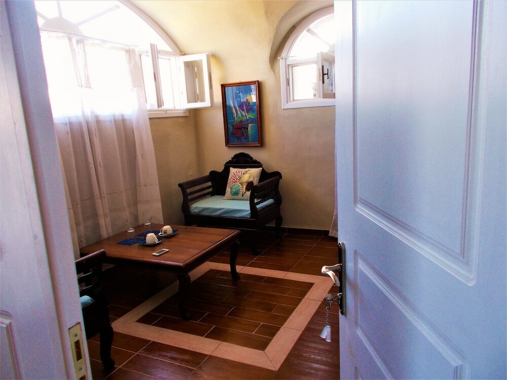 Фото Loukas Kontos Traditional House