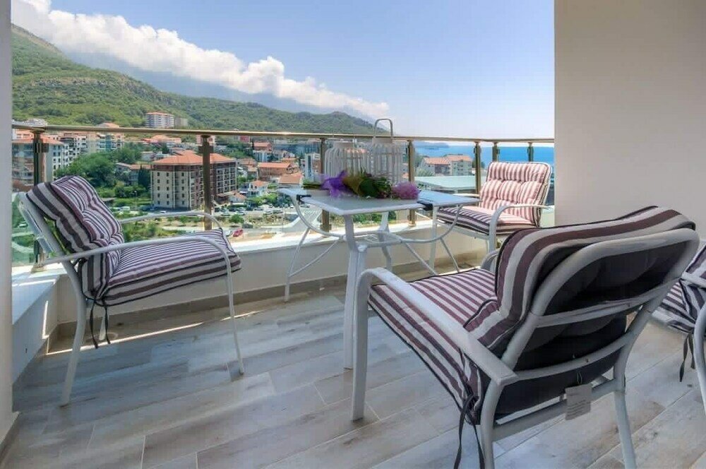 Фото Beautiful apartments in Montenegro