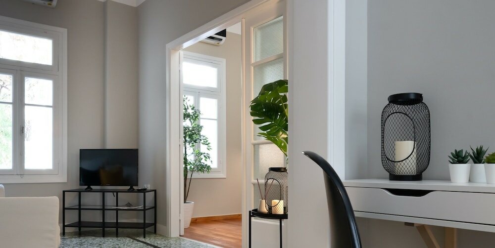 Фото Nemeseos 82m² homm Apartment with Roof Garden and Pool