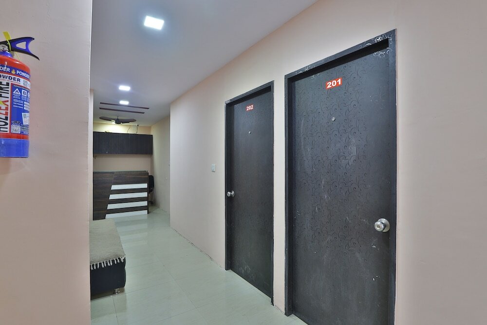 Фото Spot On 44781 Hotel Shine Stay