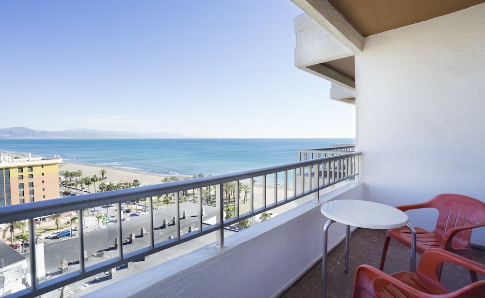 Фото Hotel Apartamentos Bajondillo