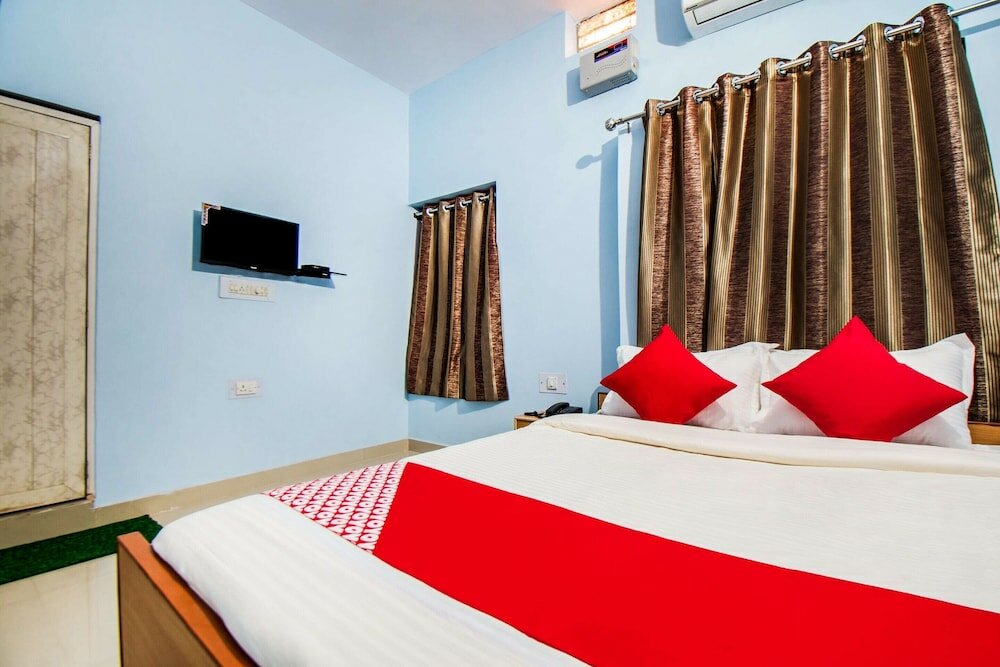 Фото Oyo 28156 Adam's Bridge International Hotel