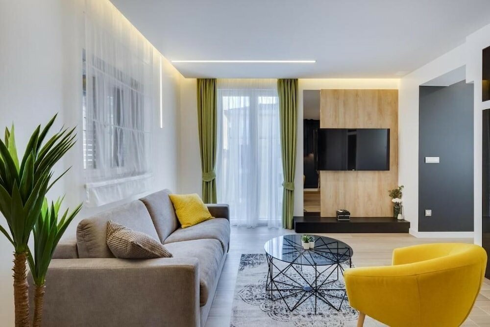 Фото Marcius Luxury Apartment