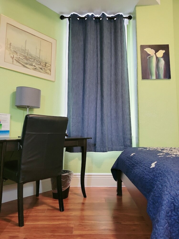 Фото Orange Village Hostel