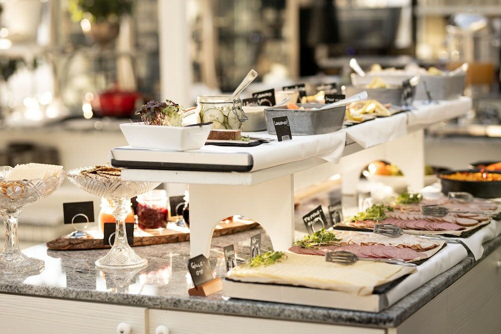 Фото Gränsö Slott Hotel & SPA