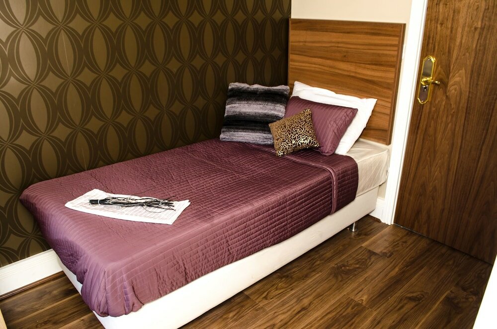 Фото Trivelles Liverpool