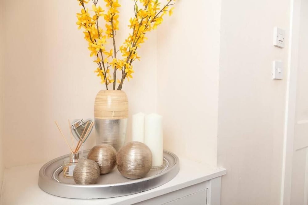 Фото Snug - Logie Baird Apartment