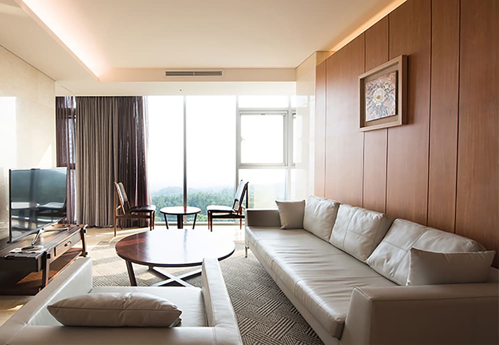 Фото We Hotel Jeju