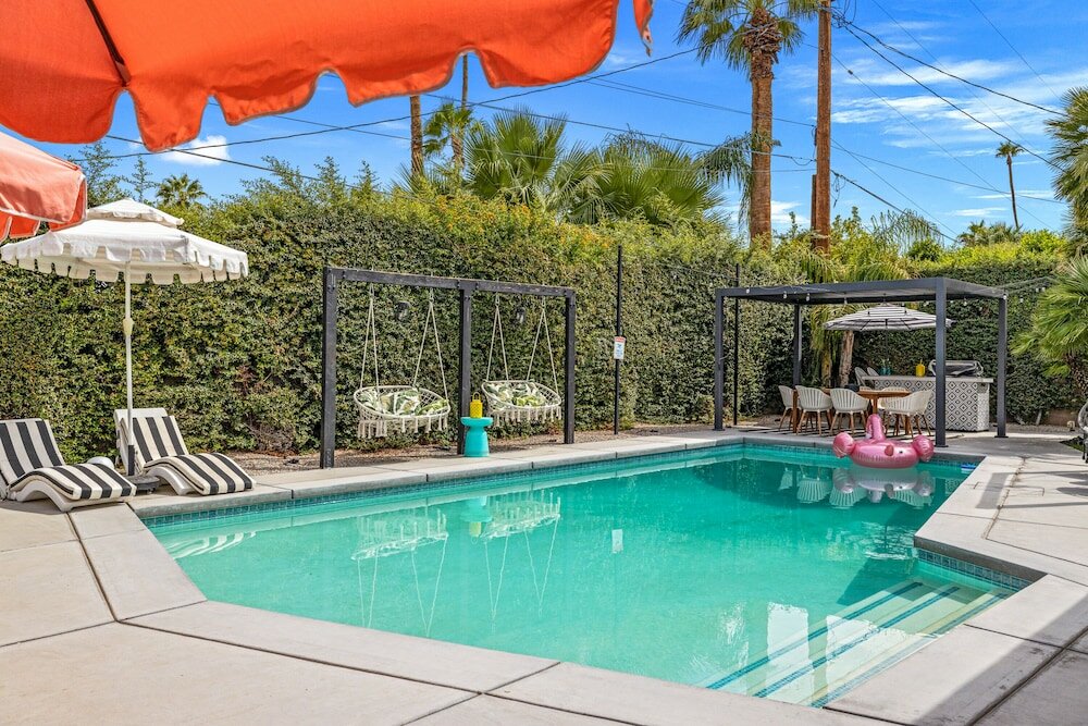 Фото The Beverly