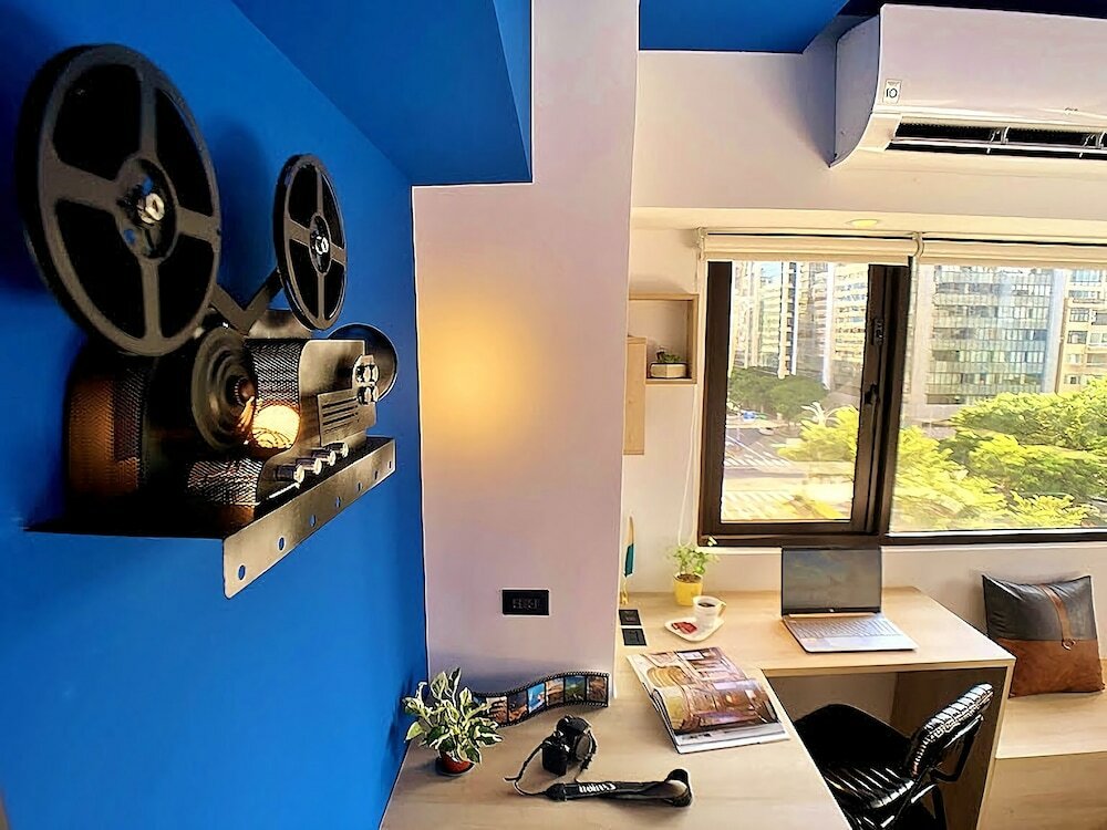 Фото Journey Town Inn