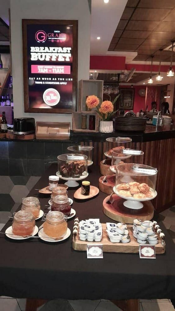 Фото Апартаменты Fairview Luxury