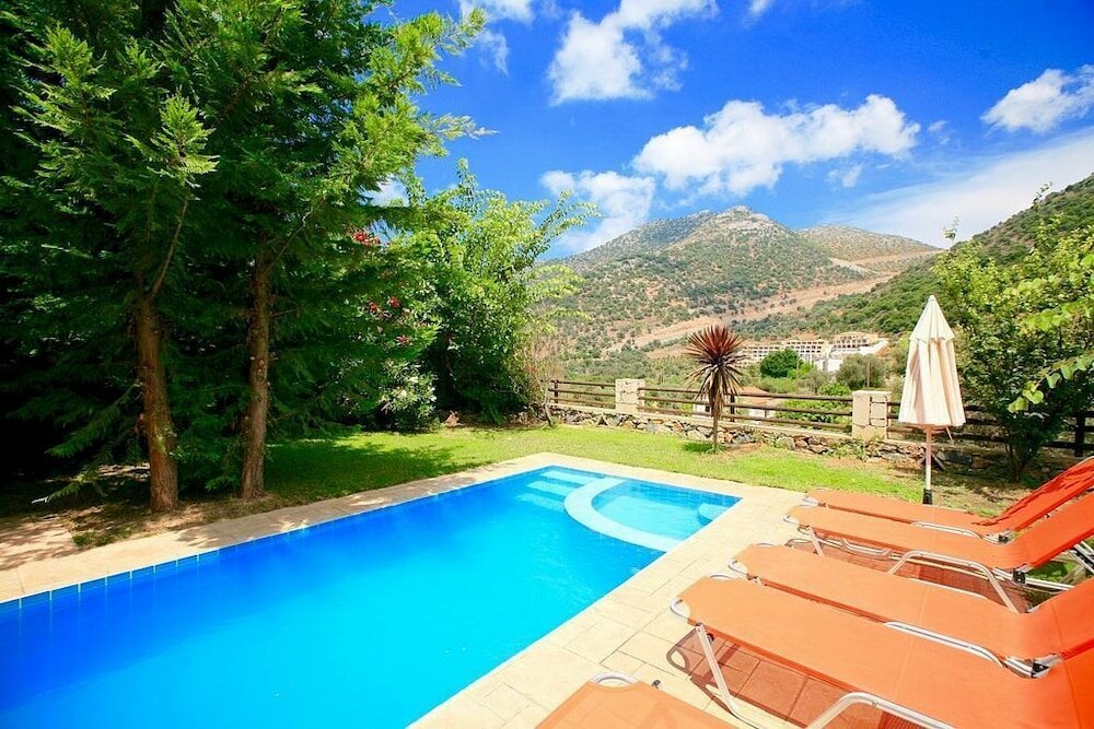 Фото Uphoria Villas