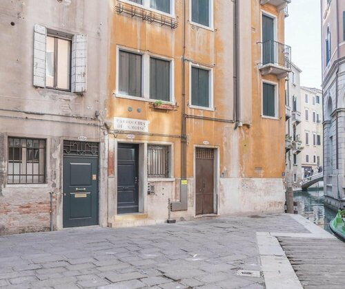 Гостиница Venice Ca San Marco Canal View в Венеции