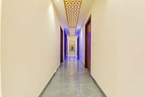 Гостиница Fabhotel Avadh Palace в Ахмадабаде