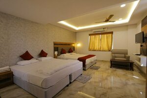 Гостиница Hotel Woodside Prestige Tirupati