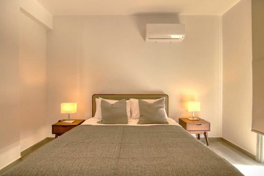 Фото Phaedrus Living Coral Suites Bliss