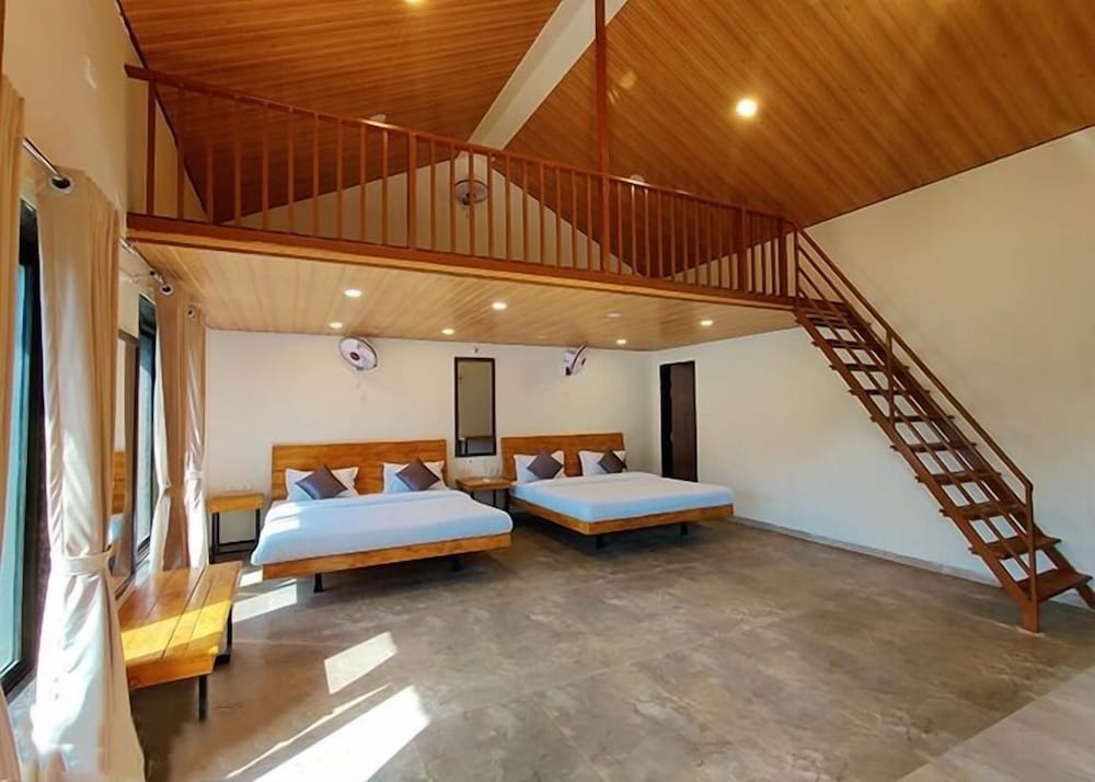 Фото Shrubbery Palms Resort