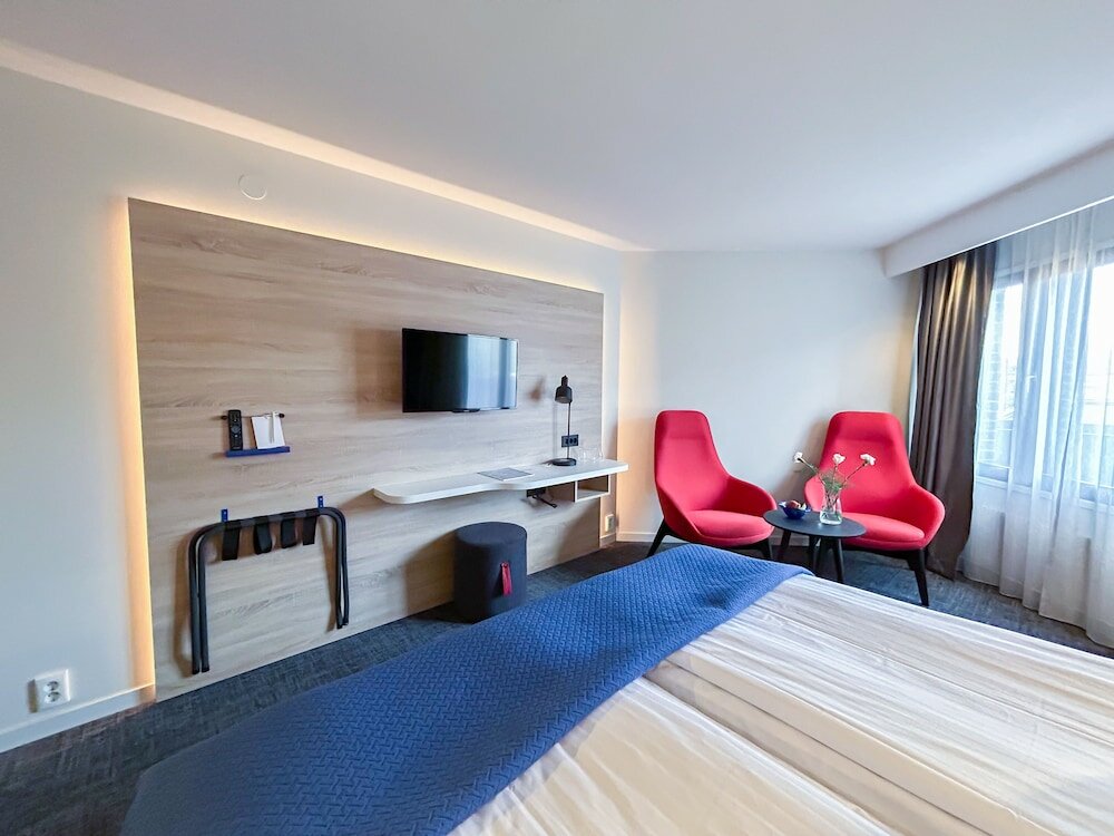 Фото Good Morning + Helsingborg