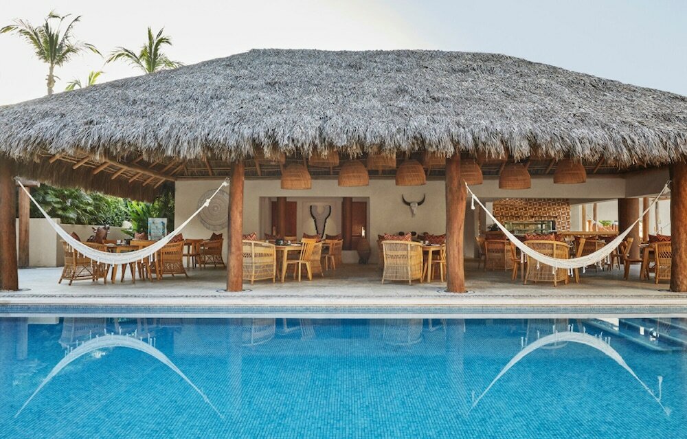 Фото Four Seasons Resort Punta Mita