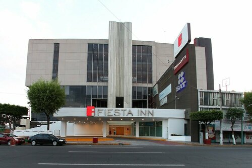 Гостиница Fiesta Inn Tlalnepantla