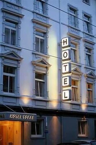 Гостиница Hotel Topas во Франкфурте-на-Майне