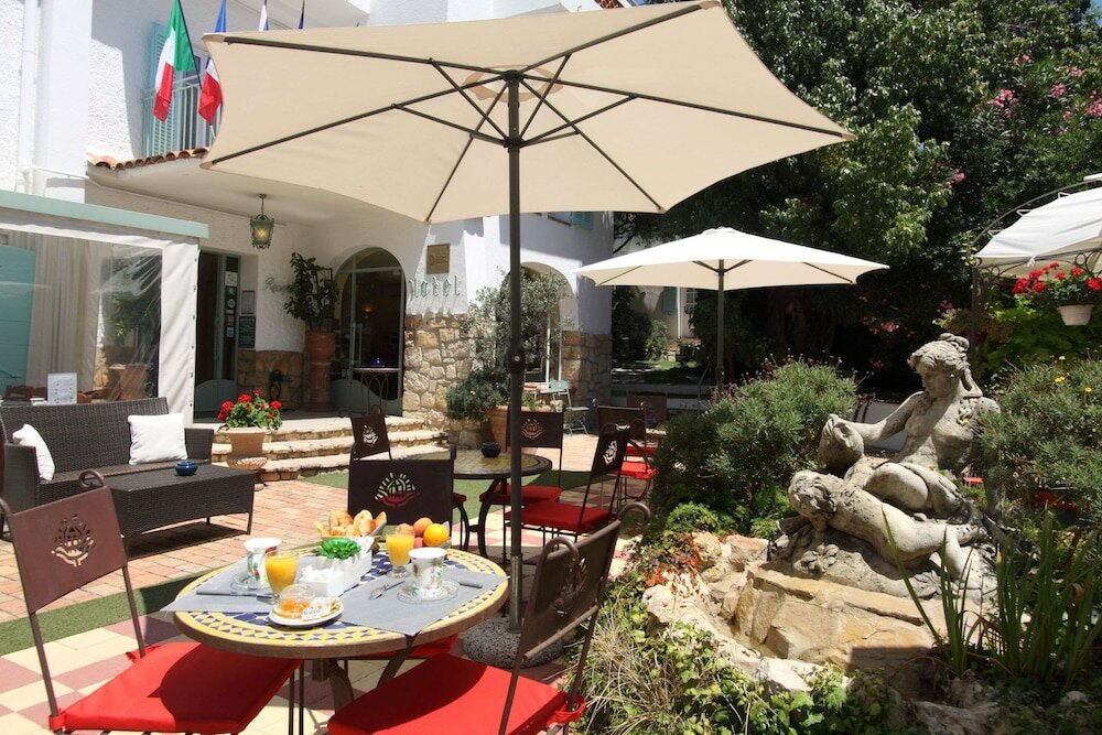 Фото отеля 4