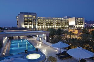 Гостиница Mövenpick Resort & Residences Aqaba