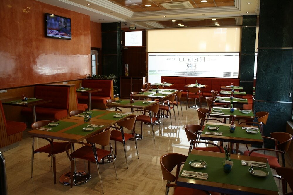 Фото Hotel Regio Cadiz
