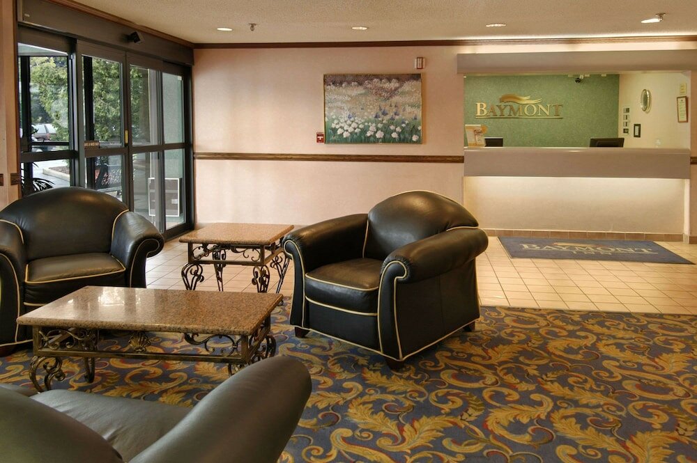 Фото Baymont by Wyndham Battle Creek/I-94