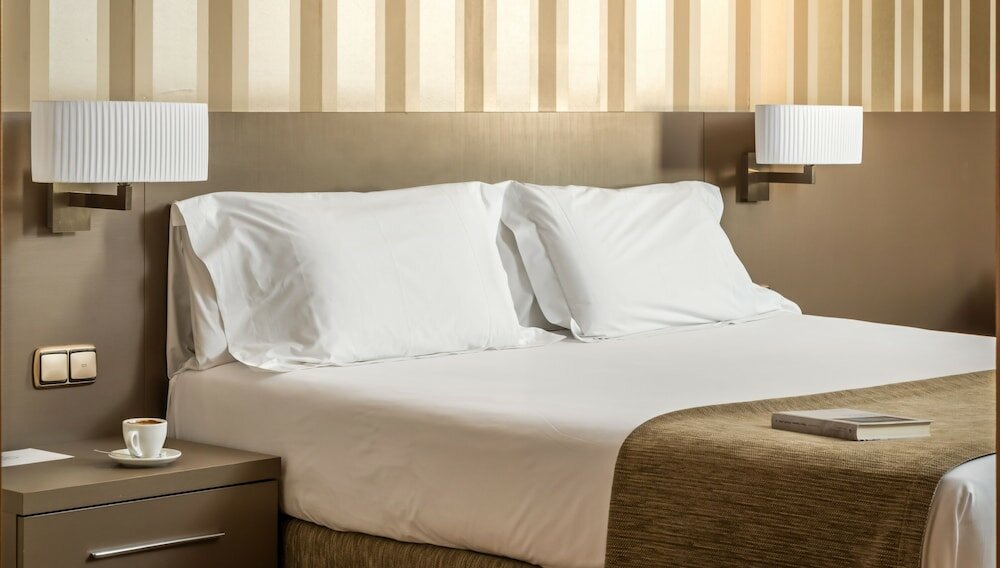 Фото Hotel Sb Ciutat Tarragona