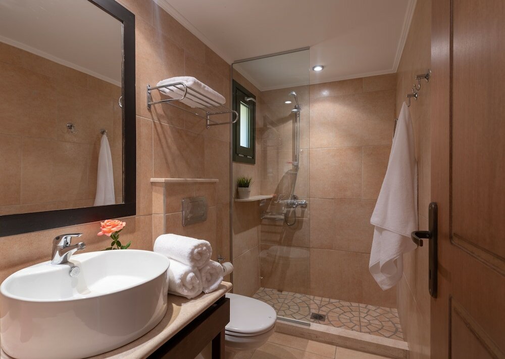 Фото Porto Sisi Hotel Apartments