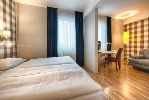 Гостиница Enjoy Hotel Berlin City Messe в Берлине