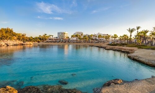 Гостиница Adams Beach Hotel & SPA в Айя-Напе