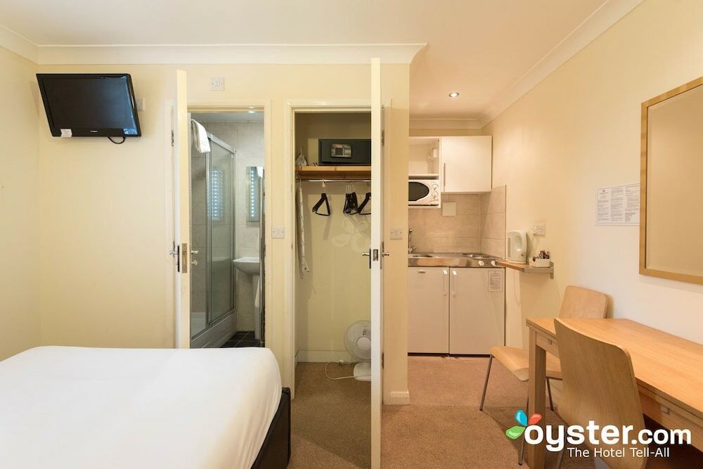 Фото Sure Hotel by Best Western Reading